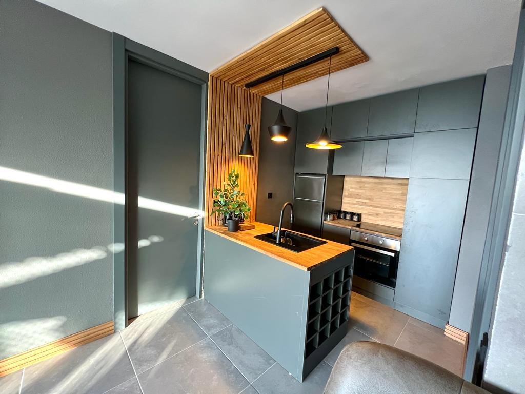 BOMO SUITES 11